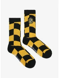 Best Sale ⭐ Harry Potter Hufflepuff Crest Wavy Checkered Crew 🧦 Socks - BoxLunch Exclusive 🎉 -Boxlunch Shop unnamed file 1170