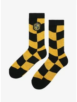 Best Sale ⭐ Harry Potter Hufflepuff Crest Wavy Checkered Crew 🧦 Socks - BoxLunch Exclusive 🎉 -Boxlunch Shop unnamed file 1171