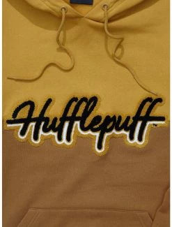 Deals ✔️ Harry Potter Hufflepuff Crest Panel Hoodie - BoxLunch Exclusive 😍 -Boxlunch Shop unnamed file 171
